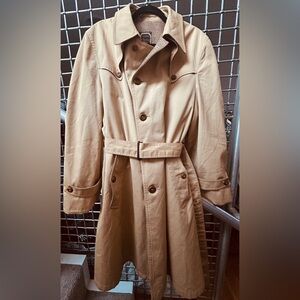 Christian Dior men’s rare coat, excellent, preowned. Can be tailored .